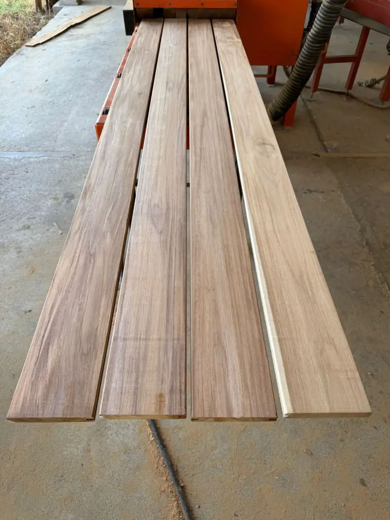 decking 19mm x 140mm x 2440 L premium.webp